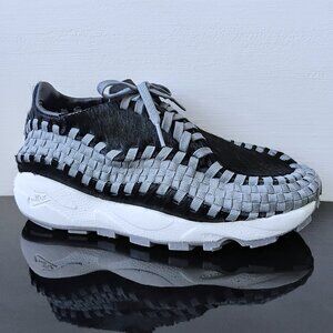 Nike Air Women's Footscape Woven Black / Smoke Grey  Lightweight Comfort Sneaker